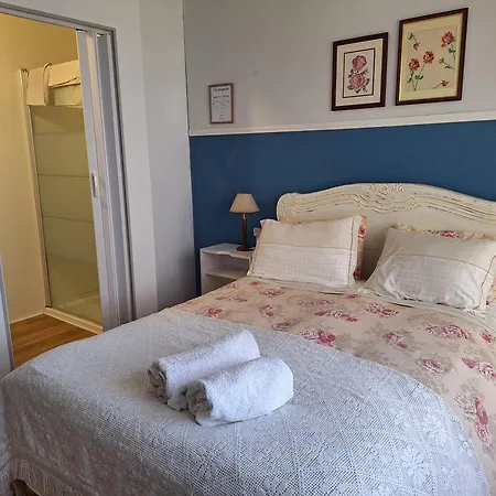 Margarida بيت شباب