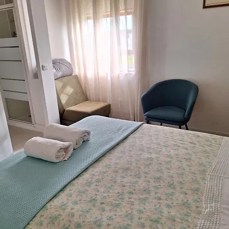 Margarida بيت شباب *